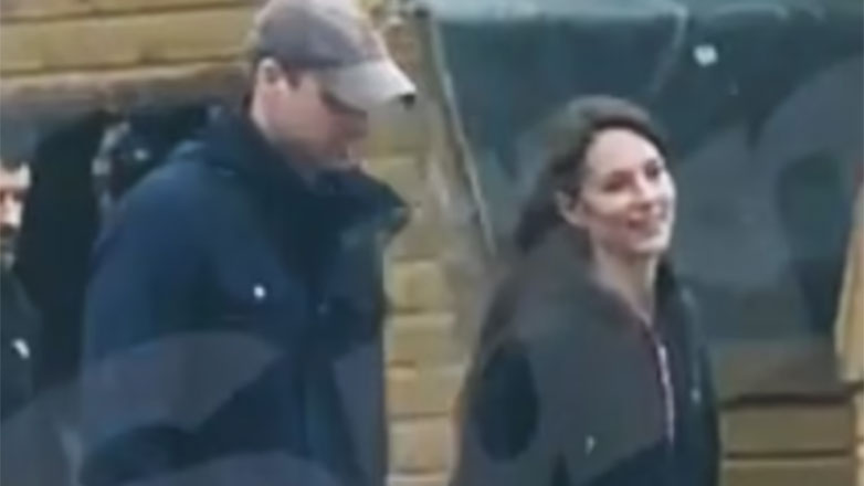 Ειδικός στη γλώσσα του σώματος εξηγεί τη συμπεριφορά της Κέιτ Μίντλετον στο παντοπωλείο Ειδικός στη γλώσσα του σώματος εξηγεί τη συμπεριφορά της Κέιτ Μίντλετον στο παντοπωλείο