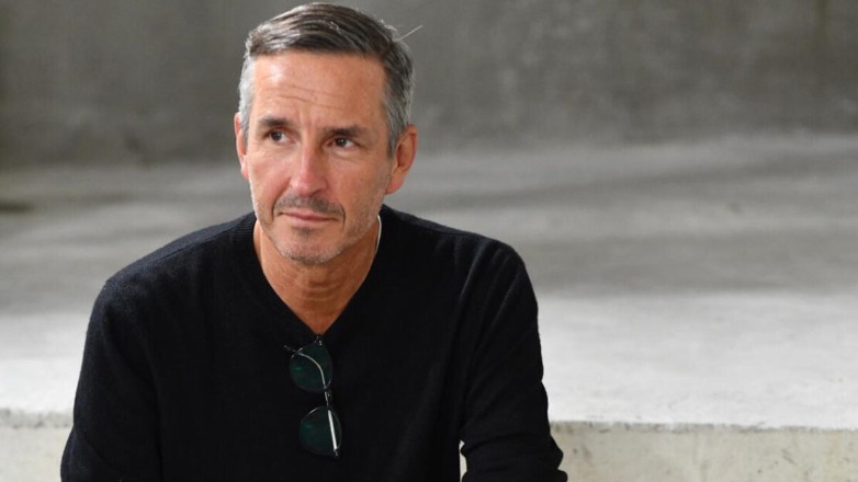 Dries Van Noten: Ανακοίνωσε ότι αποσύρεται από την ενεργό δράση