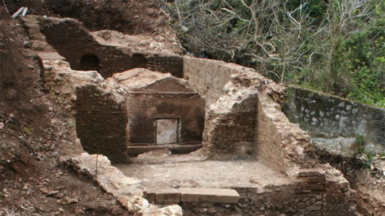 Επεμβάσεις προστασίας στο ρωμαϊκό ταφικό μνημείο στο Φισκάρδο της Κεφαλονιάς