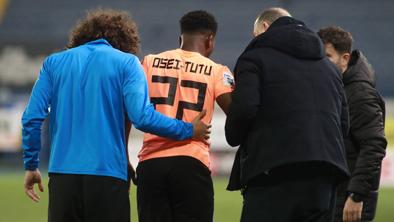 ΠΑΣ Γιάννινα: Ρήξη οπίσθιου χιαστού ο Τούτου, εκτός δράσης για 5 μήνες