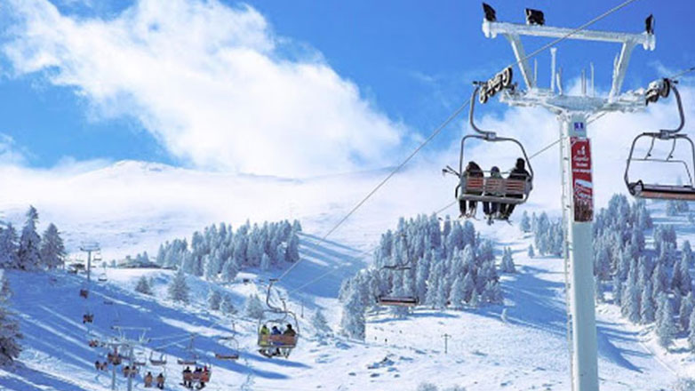 Καλές επιδόσεις για τον χειμερινό τουρισμό, παρά τις περιορισμένες χιονοπτώσεις