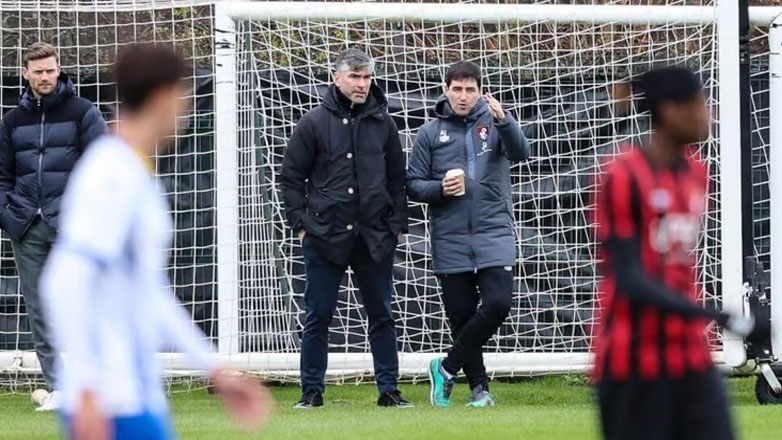 Η Λίβερπουλ ανακοίνωσε την πρόσληψη του Χιούζ