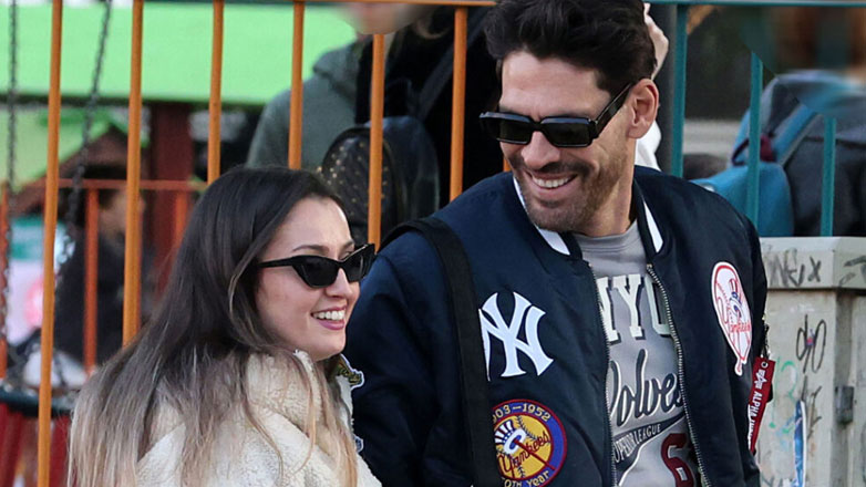 Γιάννης Σπαλιάρας: Βόλτα στην Γλυφάδα μαζί με την σύντροφό του Αγγελική