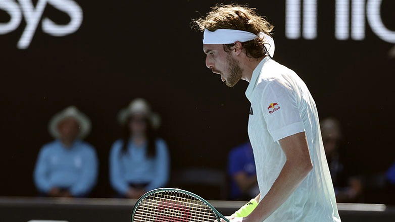 Τσιτσιπάς: «Με απογοητεύει λίγο που είμαι εκτός του Top-10, αλλά θα επιστρέψω»