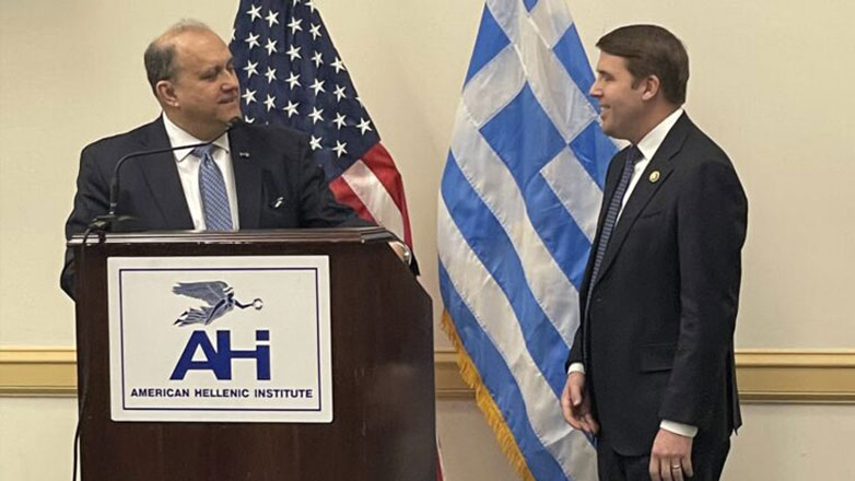 Την επέτειο της Ελληνικής Ανεξαρτησίας της 25ης Μαρτίου, τίμησε στο Κογκρέσο το Ελληνοαμερικάνικο Ινστιτούτο