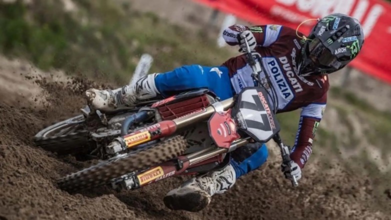 H Ducati πήρε την πρώτη νίκη στο ΜΧ, στον πρώτο της αγώνα!