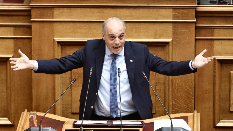 Βελόπουλος: «Έχετε όλοι ευθύνες για το έγκλημα στα Τέμπη»