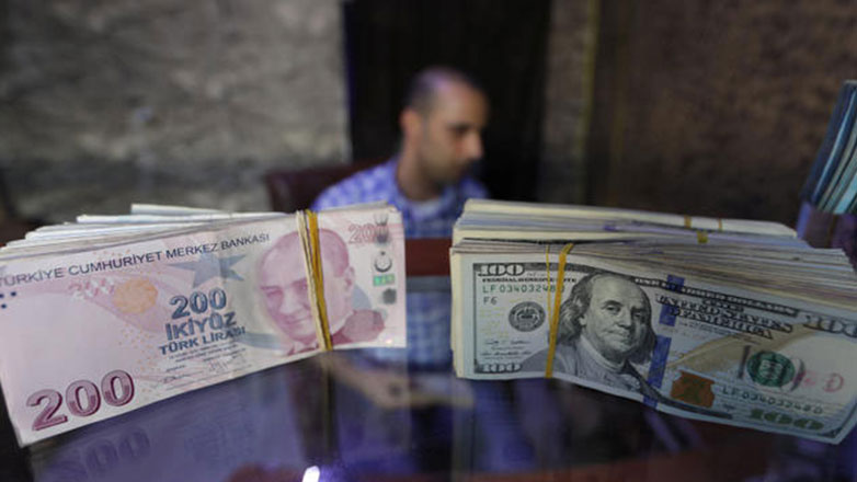 Τουρκία: Στο 50% τα επιτόκια υπό την πίεση του «θηριώδη» πληθωρισμού