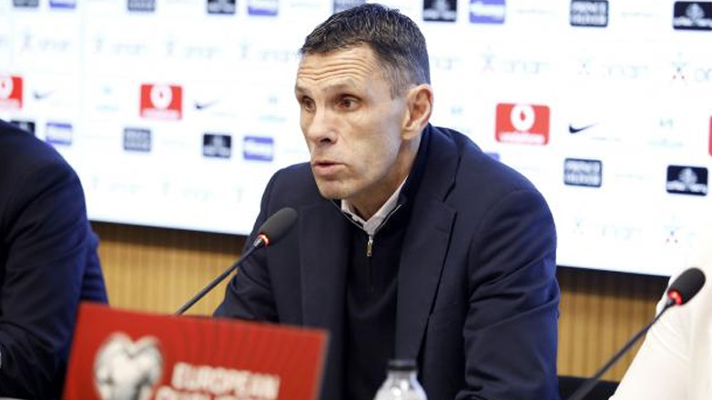 Απρόοπτο στη συνέντευξη Τύπου του Πογιέτ – Χτύπησε ο συναγερμός και εκκενώθηκε η αίθουσα