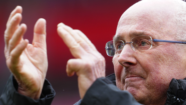 Με τον Έρικσον στον πάγκο τους οι θρύλοι της Λίβερπουλ νίκησαν 4-2 τους θρύλους του Άγιαξ