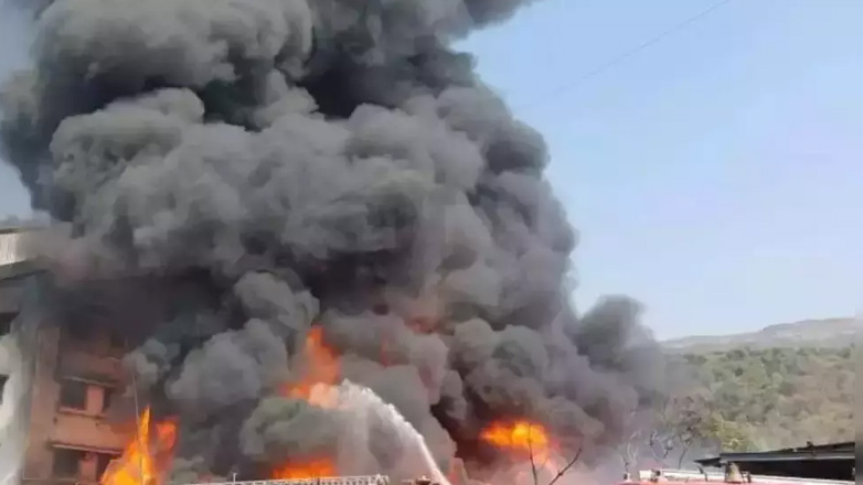 Ινδία: Τουλάχιστον πέντε νεκροί από πυρκαγιά σε εργοστάσιο χημικών