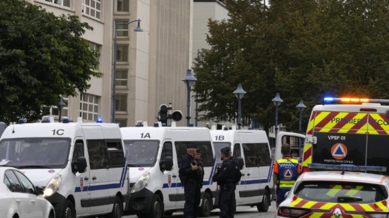 Γαλλία: Ανήλικος μαθητής απείλησε να σκοτώσει τη δασκάλα του με μαχαίρι