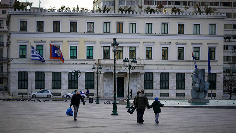 Δήμος Αθηναίων: Αποφασίστηκε η δημιουργία μνημείου για τα θύματα της τραγωδίας στα Τέμπη