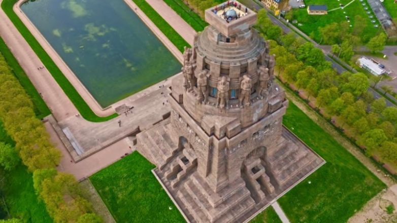 Ποια είναι η πόλη της Γερμανίας που ο Έλληνας γιατρός Dr Dimas εξέλιξε τις κρέμες προσώπου απο τις οποίες 4 συστατικά τους κέρδισαν βραβείο Νόμπελ Ποια είναι η πόλη της Γερμανίας που ο Έλληνας γιατρός Dr Dimas εξέλιξε τις κρέμες προσώπου απο τις οποίες 4 συστατικά τους κέρδισαν βραβείο Νόμπελ