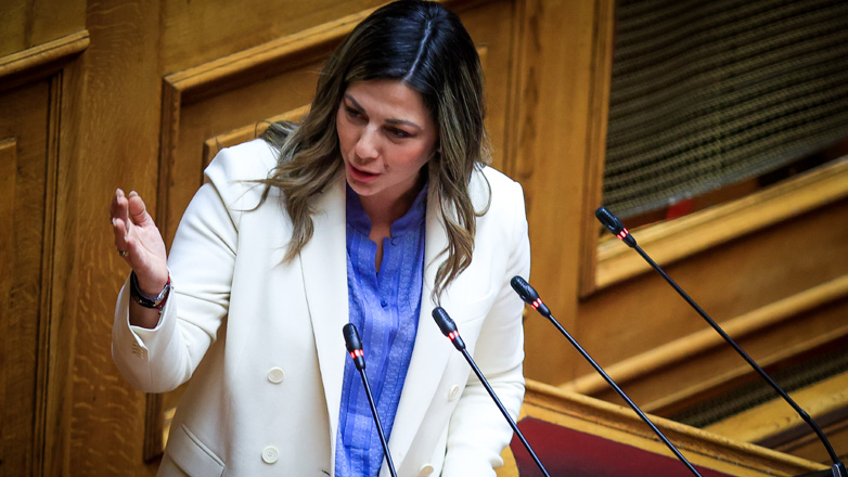 Ζαχαράκη: Η πρόταση δυσπιστίας υπονομεύει την εμπιστοσύνη των πολιτών στους θεσμούς