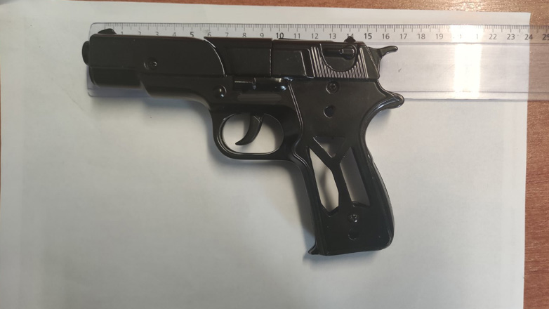 Συνελήφθη 34χρονος που προσπάθησε με την απειλή πιστολιού να ληστέψει γυναίκα στο Ψυχικό