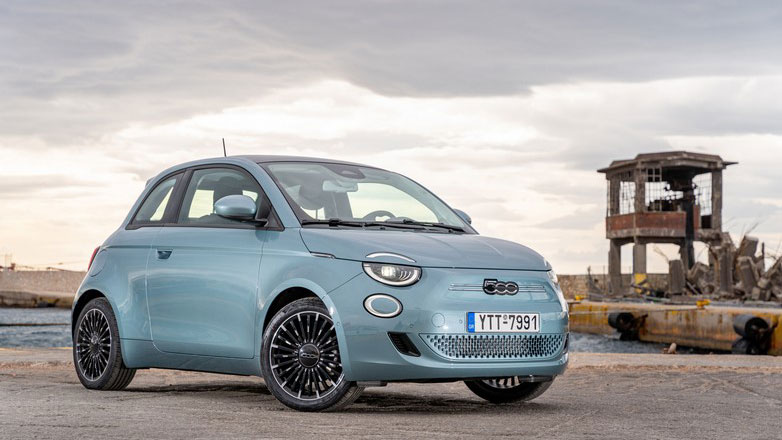 Fiat 500e: Και 6.000 ευρώ φθηνότερο, και πρώτη δόση το 2025 και ετοιμοπαράδοτο!