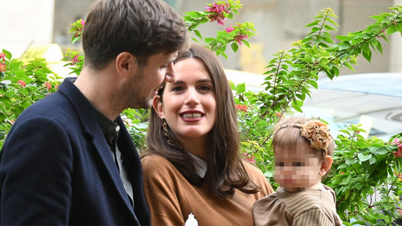 Αναστασία Καίσαρη: Η κόρη του Κώστα Καίσαρη χορεύει με τις κόρες της το τραγούδι της Μαρίνας Σπανού