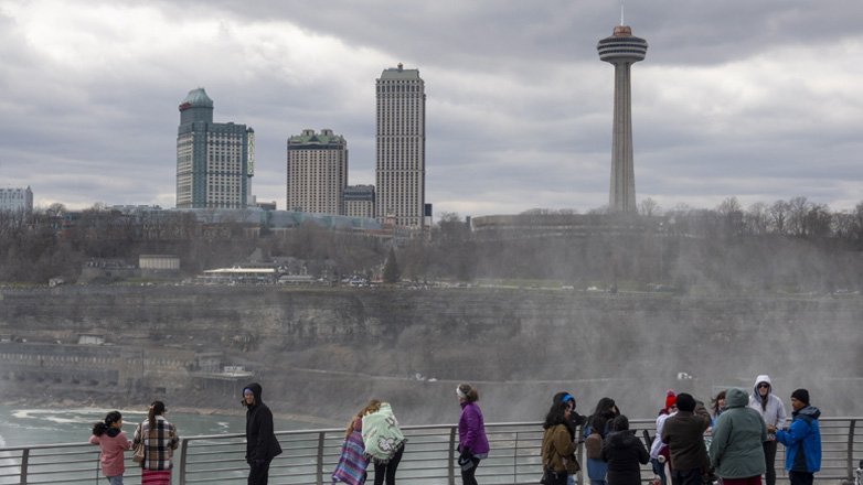 Καναδάς: Σε κατάσταση έκτακτης ανάγκης η περιοχή του Νιαγάρα λόγω της επικείμενης έκλειψης ηλίου Καναδάς: Σε κατάσταση έκτακτης ανάγκης η περιοχή του Νιαγάρα λόγω της επικείμενης έκλειψης ηλίου