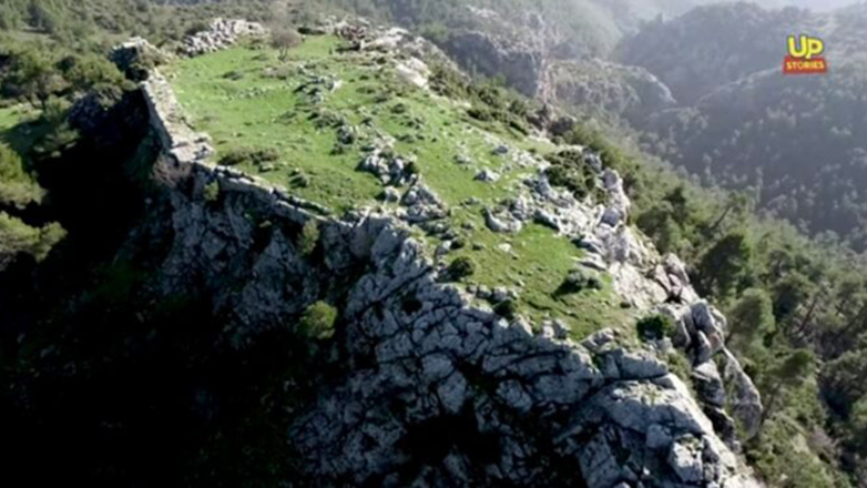 Δέμα: Το άγνωστο Σινικό Τείχος της Αθήνας που κυριολεκτικά έχουμε πετάξει στα σκουπίδια