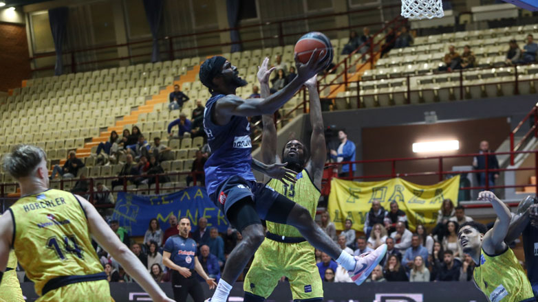 Basket League: Ιστορικό «διπλό» και παραμονή για την Καρδίτσα, 95-88 το Λαύριο