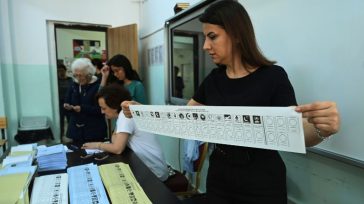 Δημοτικές εκλογές στην Τουρκία: Μήκος… 1μέτρο έχει το ψηφοδέλτιο της Κωνσταντινούπολης
