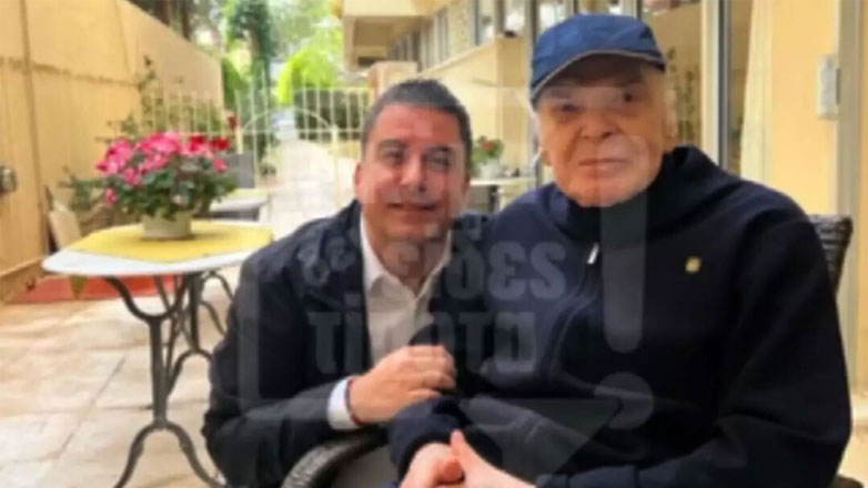 Σπάει τη σιωπή του ο Γιώργος Μαρίνος μέσα απο τη μονάδα φροντίδας ηλικιωμένων – Πως είναι και τι κάνει σήμερα