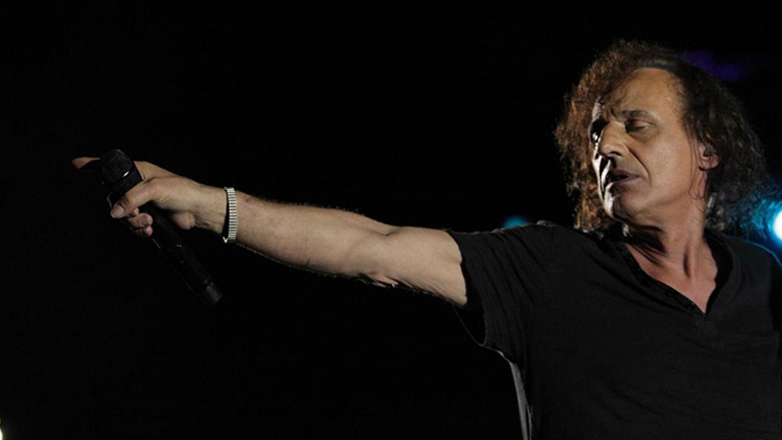 Βασίλης Παπακωνσταντίνου: Τελευταίες παραστάσεις στο Θέατρο Βέμπο