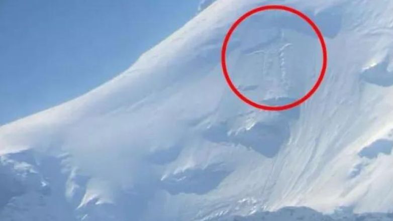 Τρεις νεκροί και τρεις τραυματίες από συντριβή ελικοπτέρου στις ελβετικές Άλπεις