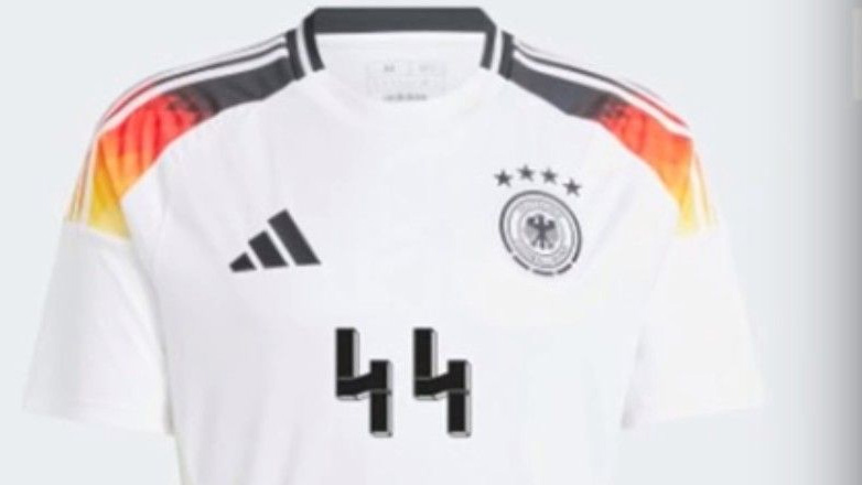 Εθνική Γερμανίας: Αποσύρει τη φανέλα με το νούμερο «44» λόγω συσχετισμού με τα SS