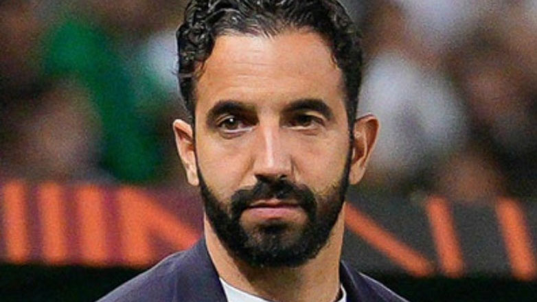 Η Μπαρτσελόνα θέλει να προλάβει τη Λίβερπουλ και να προσλάβει τον Αμορίμ