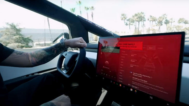 Ολοκαίνουργιο Tesla Cybertruck έβγαλε ζημιά μετά τα πρώτα 2 χιλιόμετρα (βίντεο)