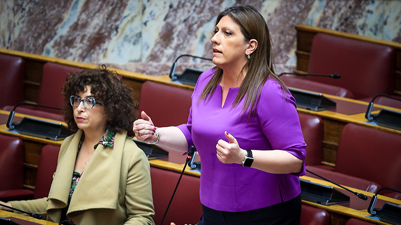 Την ποινικοποίηση της γυναικοκτονίας, ως αυτοτελούς εγκλήματος με ιδιαίτερα χαρακτηριστικά, ζήτησε η Ζ. Κωνσταντοπούλου