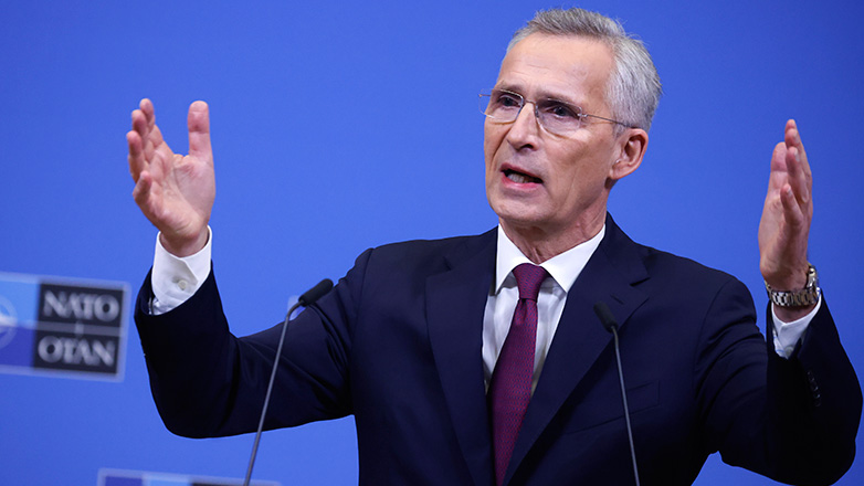 Νορβηγία: Ο Γενς Στόλτενμπεργκ αναλαμβάνει χρέη υπουργού Οικονομικών