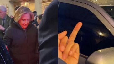 «Χίλαρι είσαι αρπακτικό – Μπιλ είσαι σκ@τό»: Διαδηλωτές «επιτέθηκαν» στο ζεύγος Κλίντον