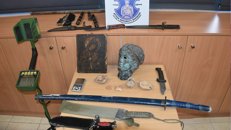 Δύο συλλήψεις για αρχαιοκαπηλία και όπλα