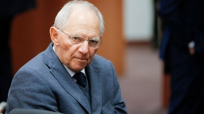 Σόιμπλε: Τη μέρα που η Ελλάδα πήρε τα 110 δις μεταφέρθηκα με ασθενοφόρο στα επείγοντα