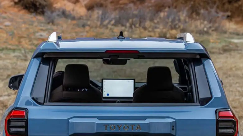 Το SUV της Toyota όπου το πίσω παρμπρίζ ανοίγει