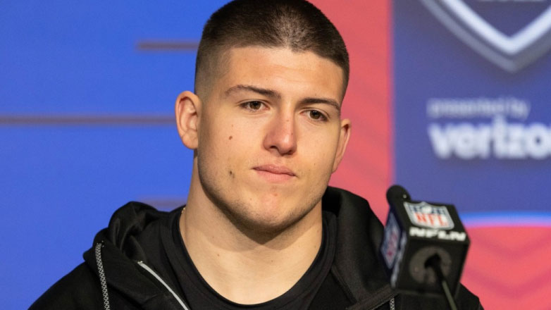 Γιώργος Καρλαύτης: «Η μεγαλύτερή μου έλλειψη ήταν ότι δεν είχα τον πατέρα μου»