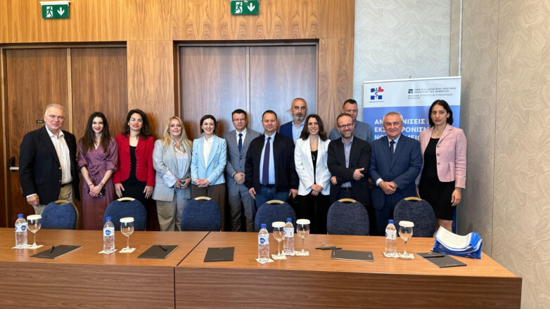 Υπογραφή συμβάσεων για ενεργειακή αναβάθμιση και ανακαίνιση 3 Νοσοκομείων και 26 Κέντρων Υγείας 