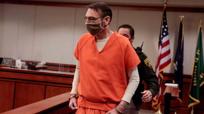 Μίσιγκαν: 15 χρόνια φυλάκισης για τους γονείς του μακελάρη που σκότωσε 4 συμμαθητές του στο Λύκειο Όξφορντ