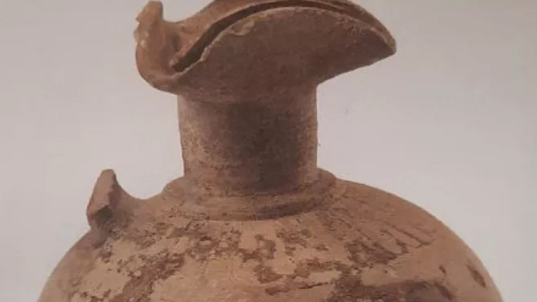 Επαναπατρισμός πρωτοκορινθιακής οινοχόης από τη γερμανική κατοχή