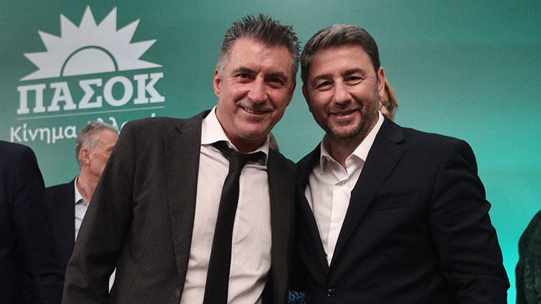 Η απάντηση Ζαγοράκη στον Κακλαμάνη: «Δεν γνωρίζει τι έχει συμβεί, είμαι Εθνική Ελλάδας και τώρα είμαι με το ΠΑΣΟΚ» Η απάντηση Ζαγοράκη στον Κακλαμάνη: «Δεν γνωρίζει τι έχει συμβεί, είμαι Εθνική Ελλάδας και τώρα είμαι με το ΠΑΣΟΚ»