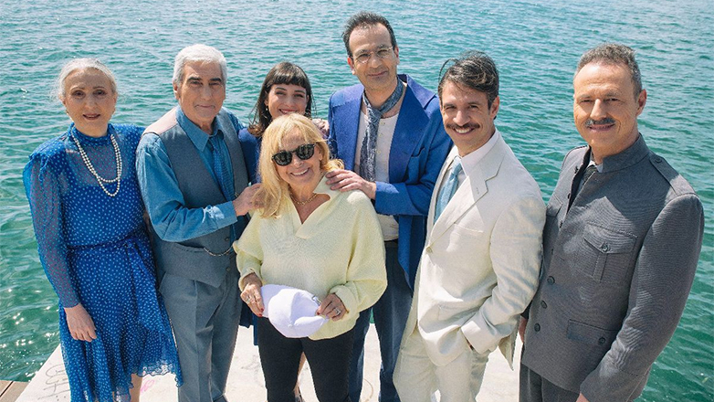 «Ρωμαίος και Αννέτα» του Ζαν Ανούιγ σε σκηνοθεσία Άννας Φόνσου, στο Μικρό Θέατρο Μονής Λαζαριστών