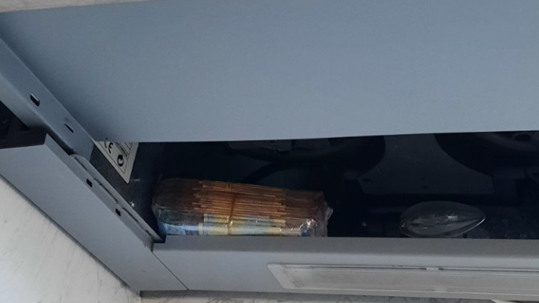 Ηράκλειο: Έκρυβαν ναρκωτικά σε κατσαρόλες και απορροφητήρα