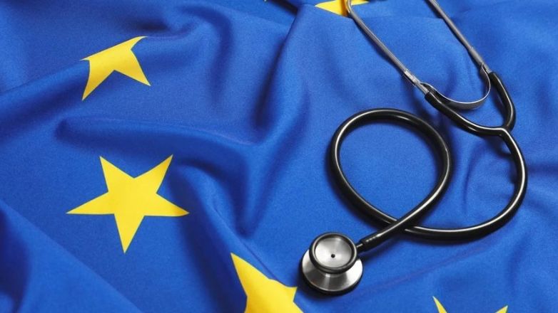 Η ΕΕ προτείνει στις φαρμακευτικές εταιρείες νέο μπόνους για τη θεραπεία σπάνιων ασθενειών – Θα πετύχει;