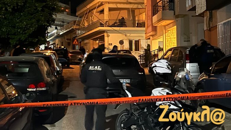 Ηλιούπολη: Επί 48 ώρες έμεινε ο γιος με την νεκρή μητέρα του πριν αυτοκτονήσει