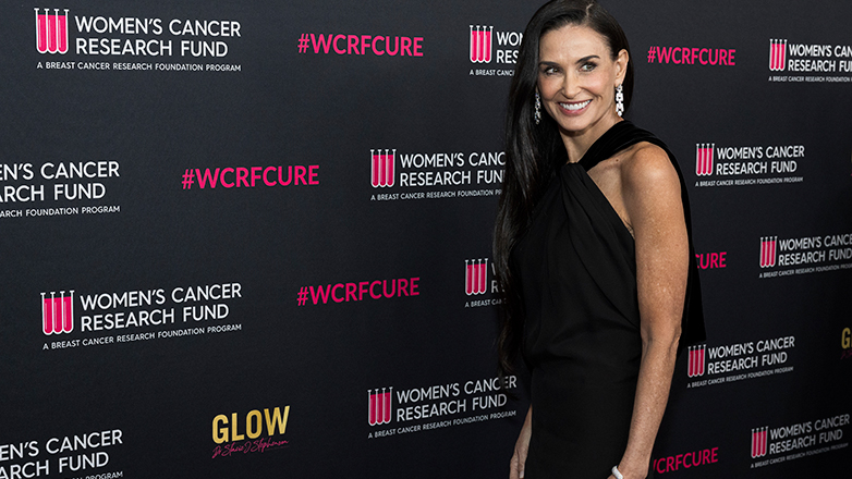 Ντέμι Μουρ: Βρίσκεται δίπλα στις γυναίκες με καρκίνο του μαστού χάρη στην «ατρόμητη» θεία της