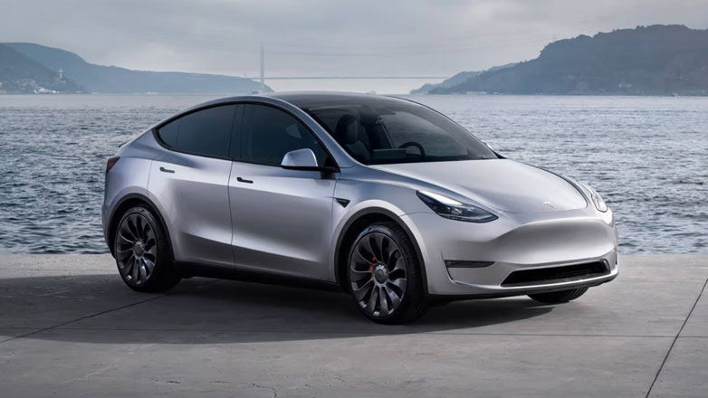 Tesla: Νέα πισωκίνηση έκδοση για το Tesla Model Y Long Range με τιμή 48.990 ευρώ