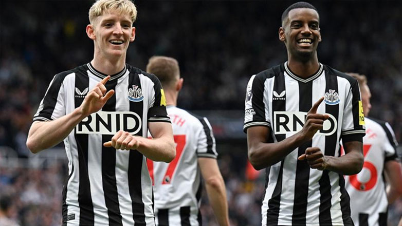 Αγγλία: Η Νιούκαστλ διέλυσε 4-0 την Τότεναμ και… βλέπει Ευρώπη